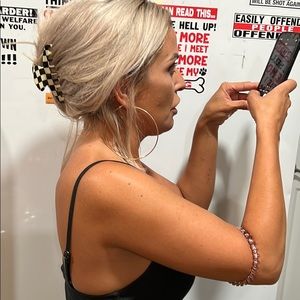 Meet your Posher, James